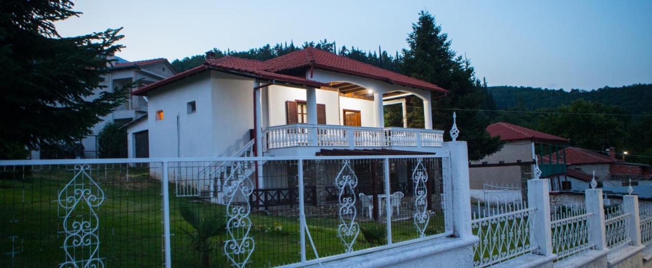 Villa Paradisos Likostomon Buitenkant foto