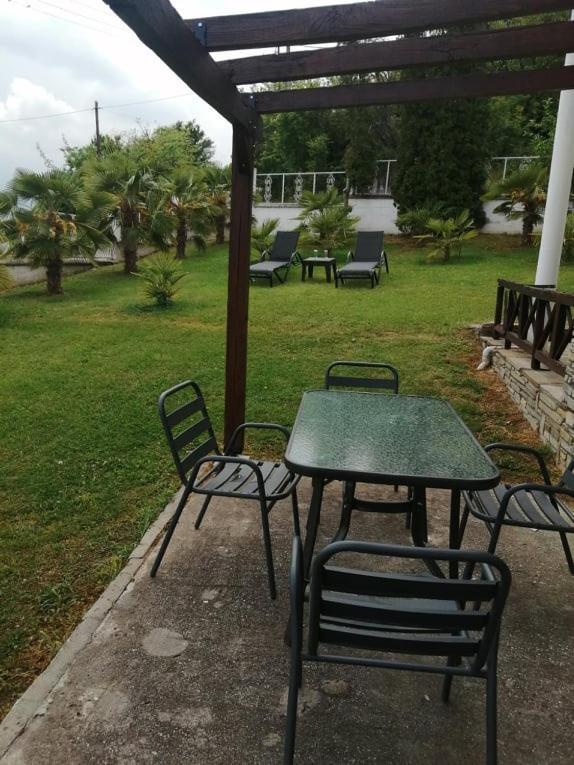 Villa Paradisos Likostomon Buitenkant foto